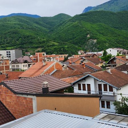 Lovely 1 Bedroom Within Walking Distance, Views Peje Exterior photo