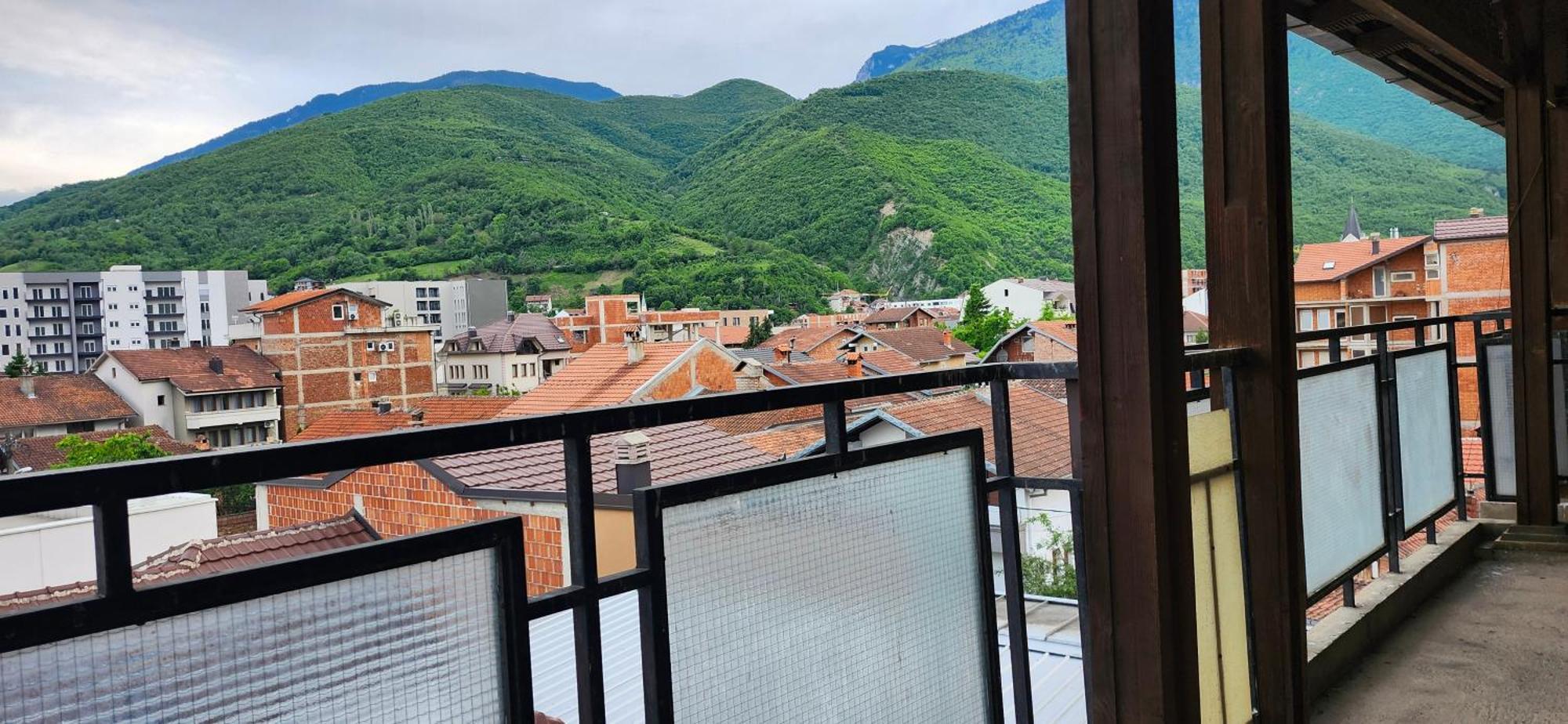 Lovely 1 Bedroom Within Walking Distance, Views Peje Exterior photo