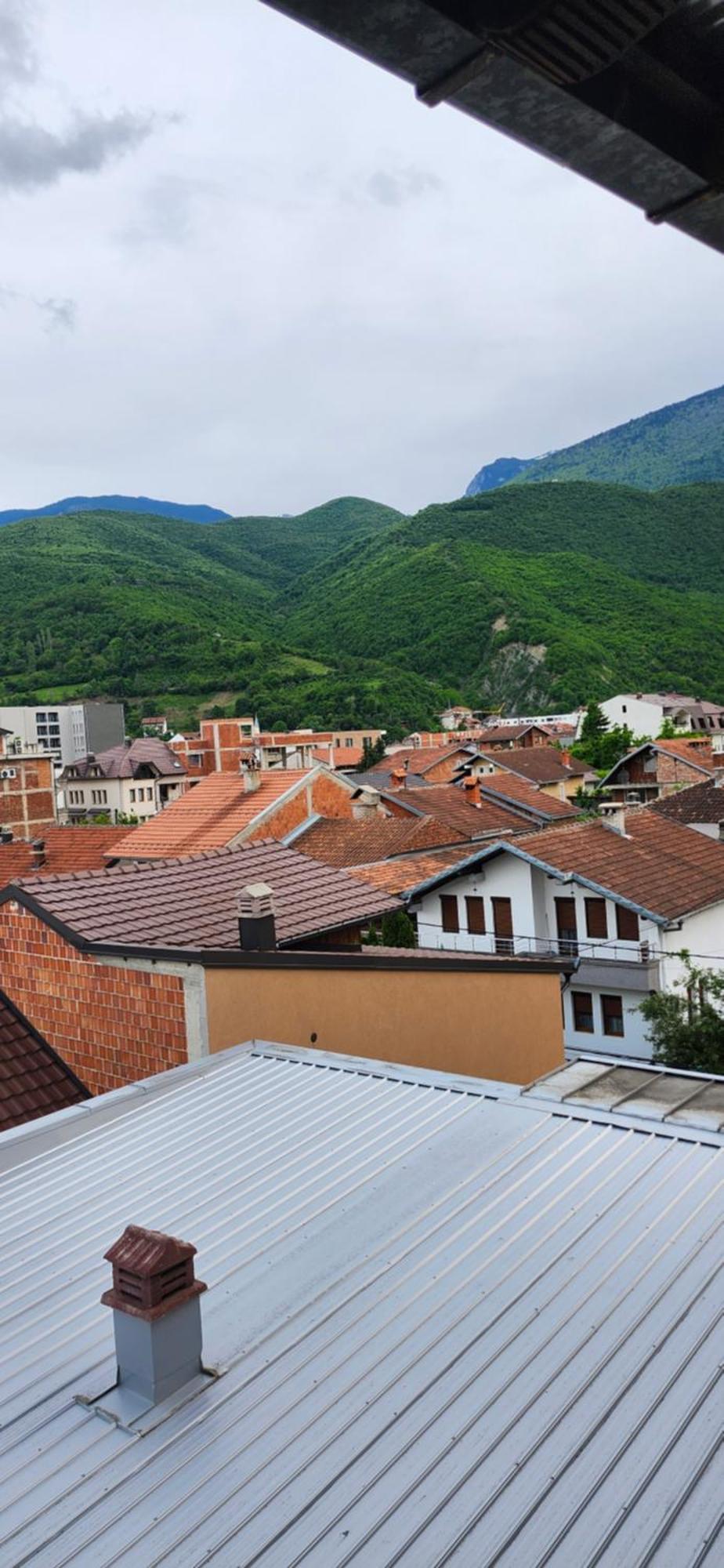 Lovely 1 Bedroom Within Walking Distance, Views Peje Exterior photo